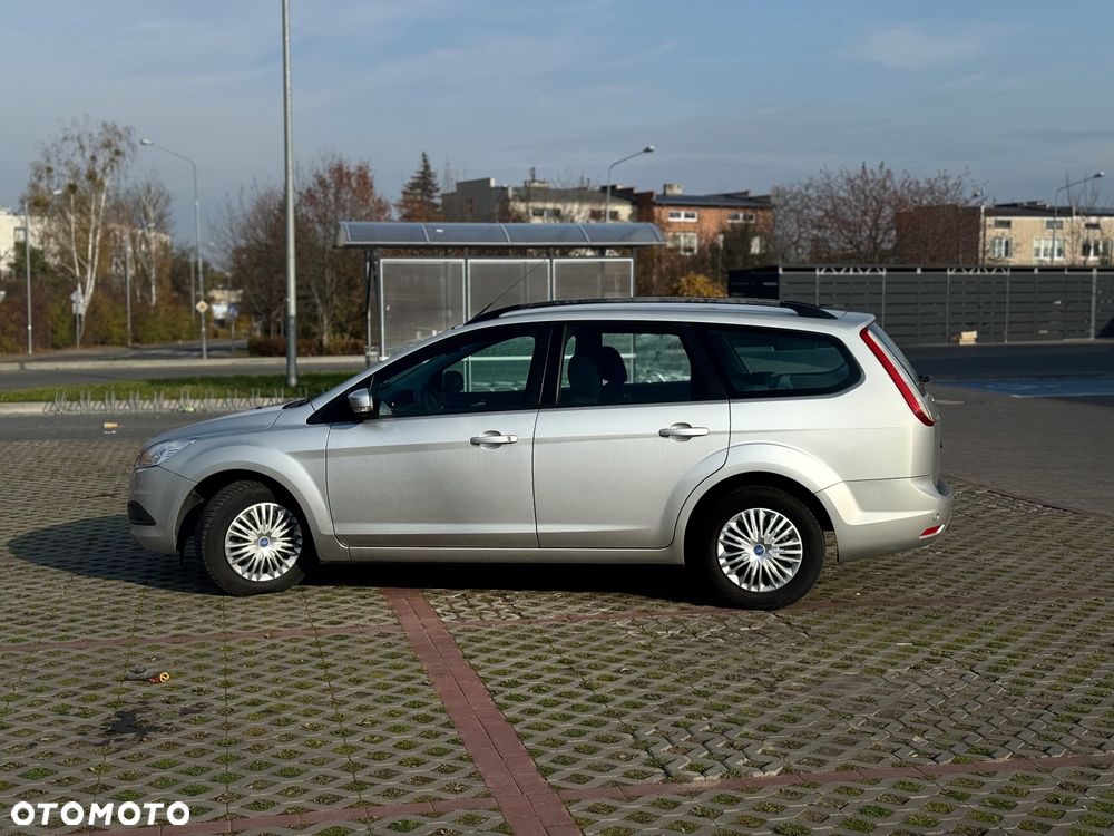 Ford Focus - 8