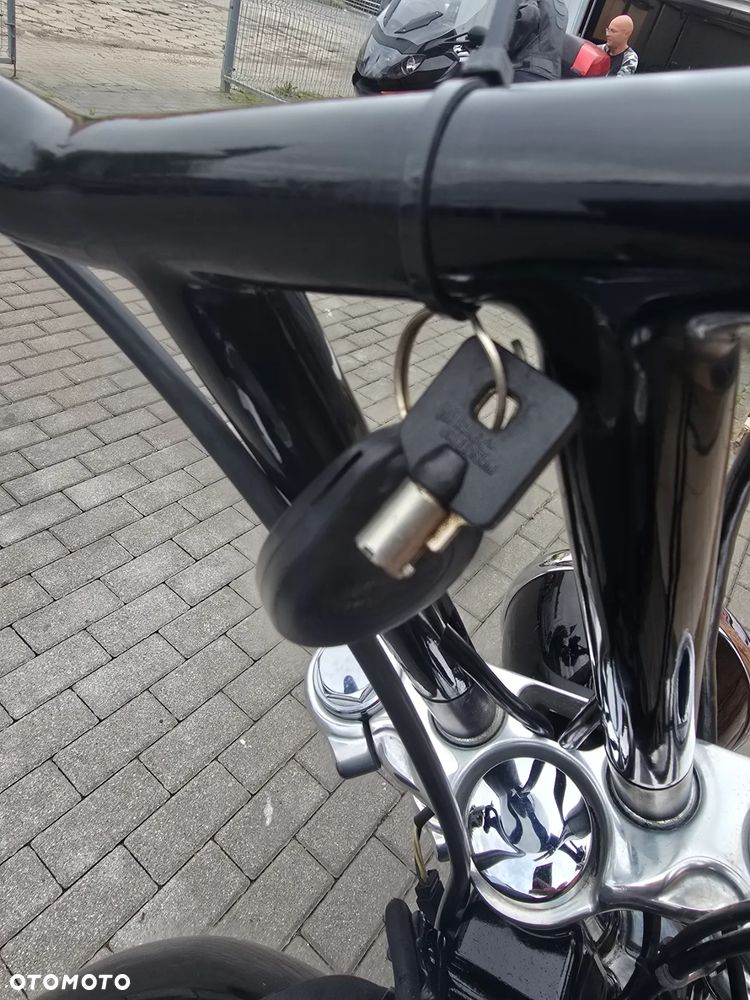 Harley-Davidson Dyna Low Rider - 3