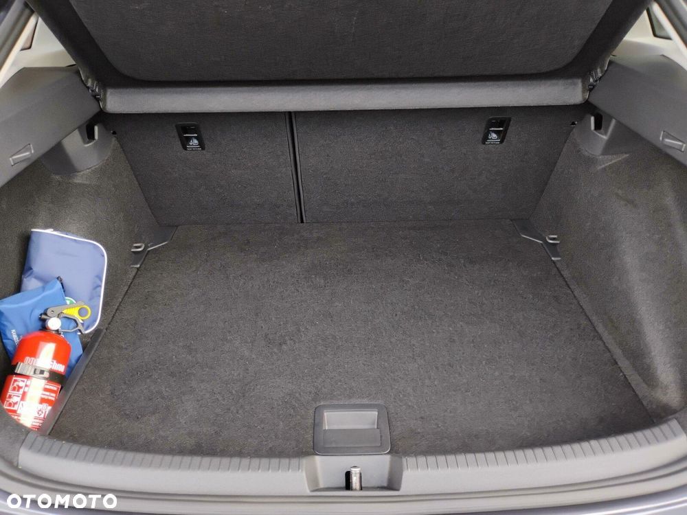 Volkswagen Taigo 1.0 TSI Style DSG - 30