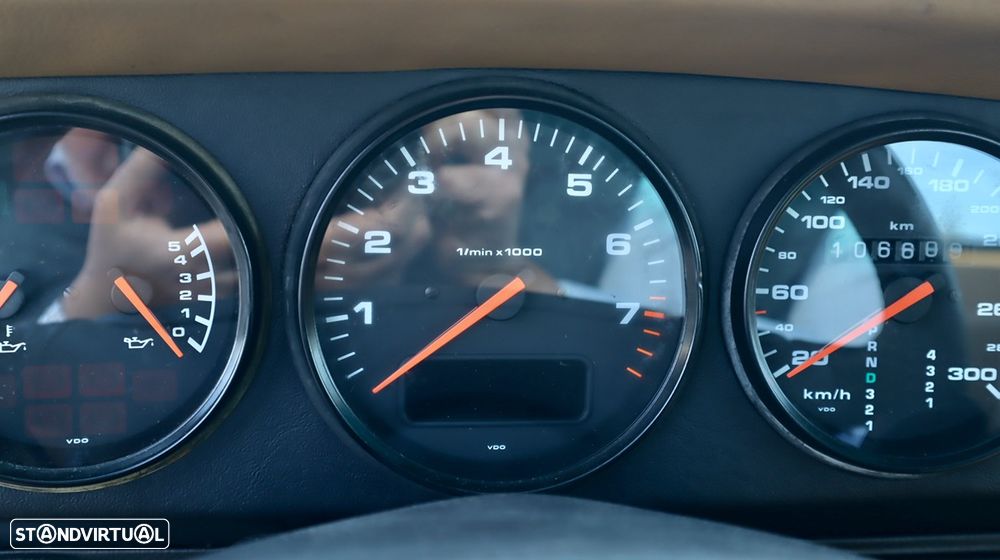 Porsche 911 (993) - 40