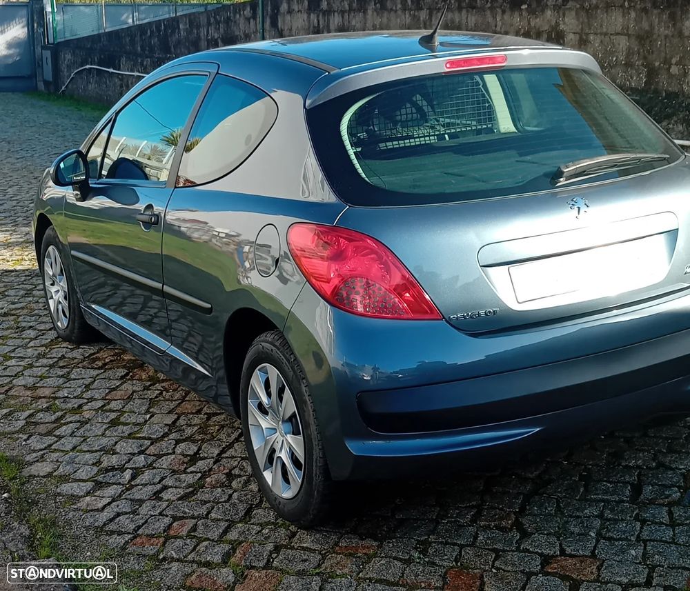 Peugeot 207 1.4 HDi Urban - 3