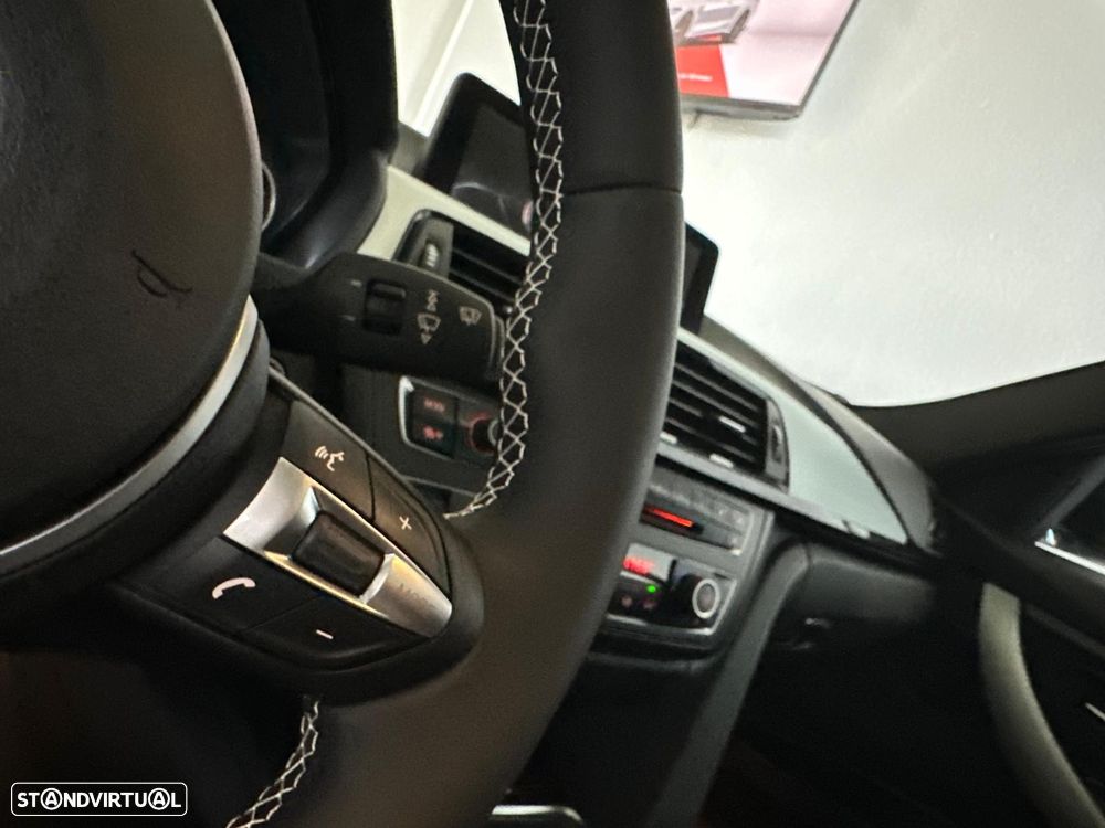 BMW 320 d Pack M - 30