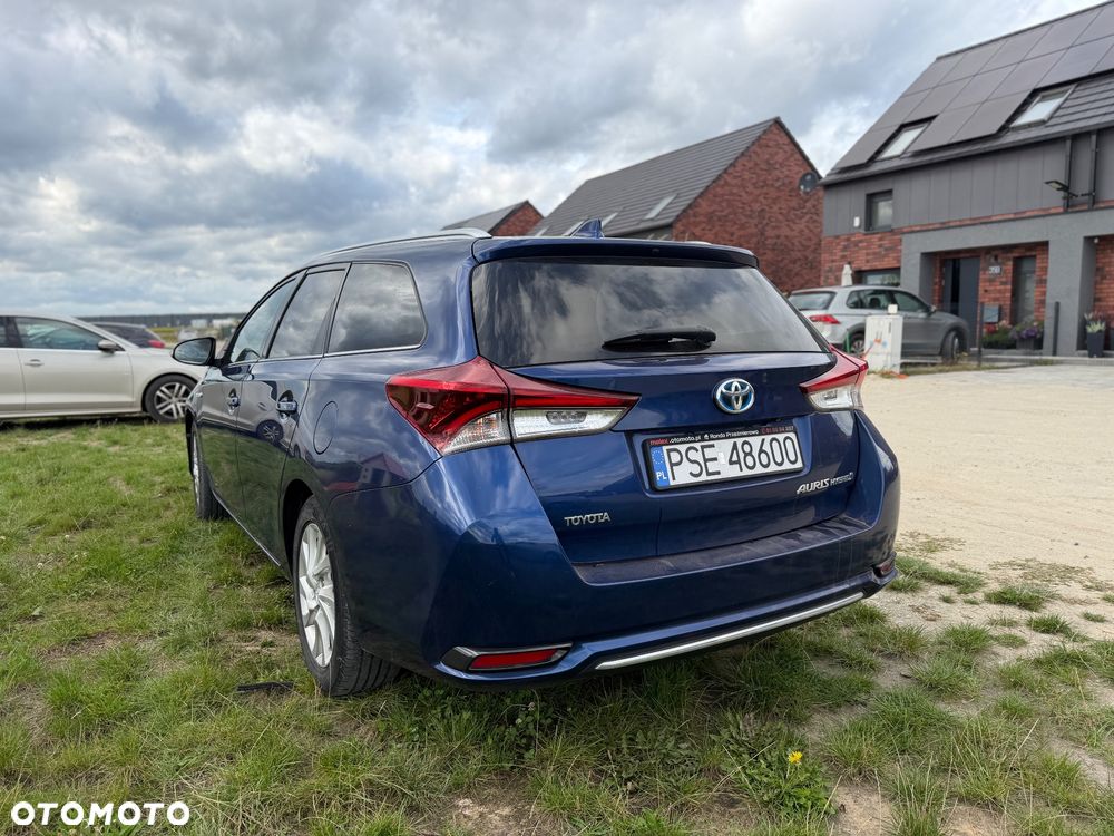 Toyota Auris - 4