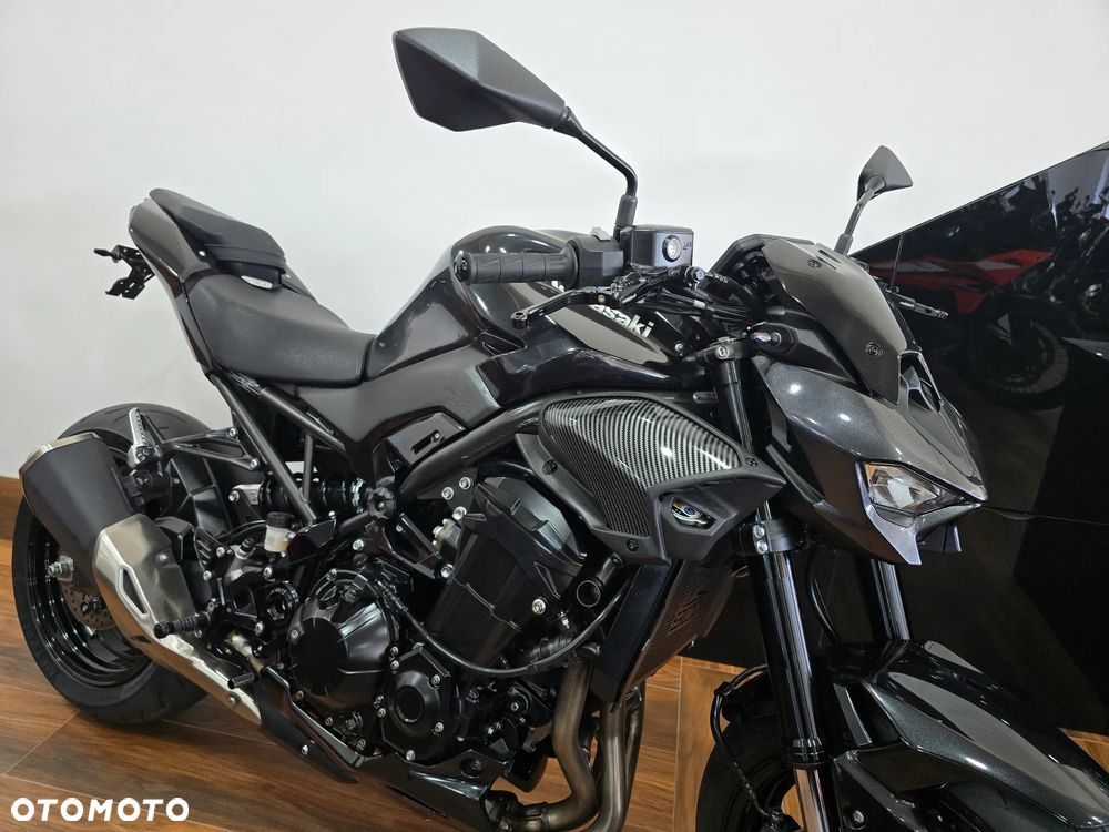 Kawasaki Z - 6