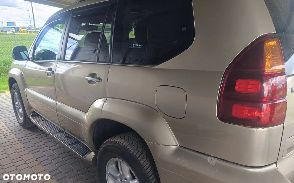 Lexus GX Standard - 11