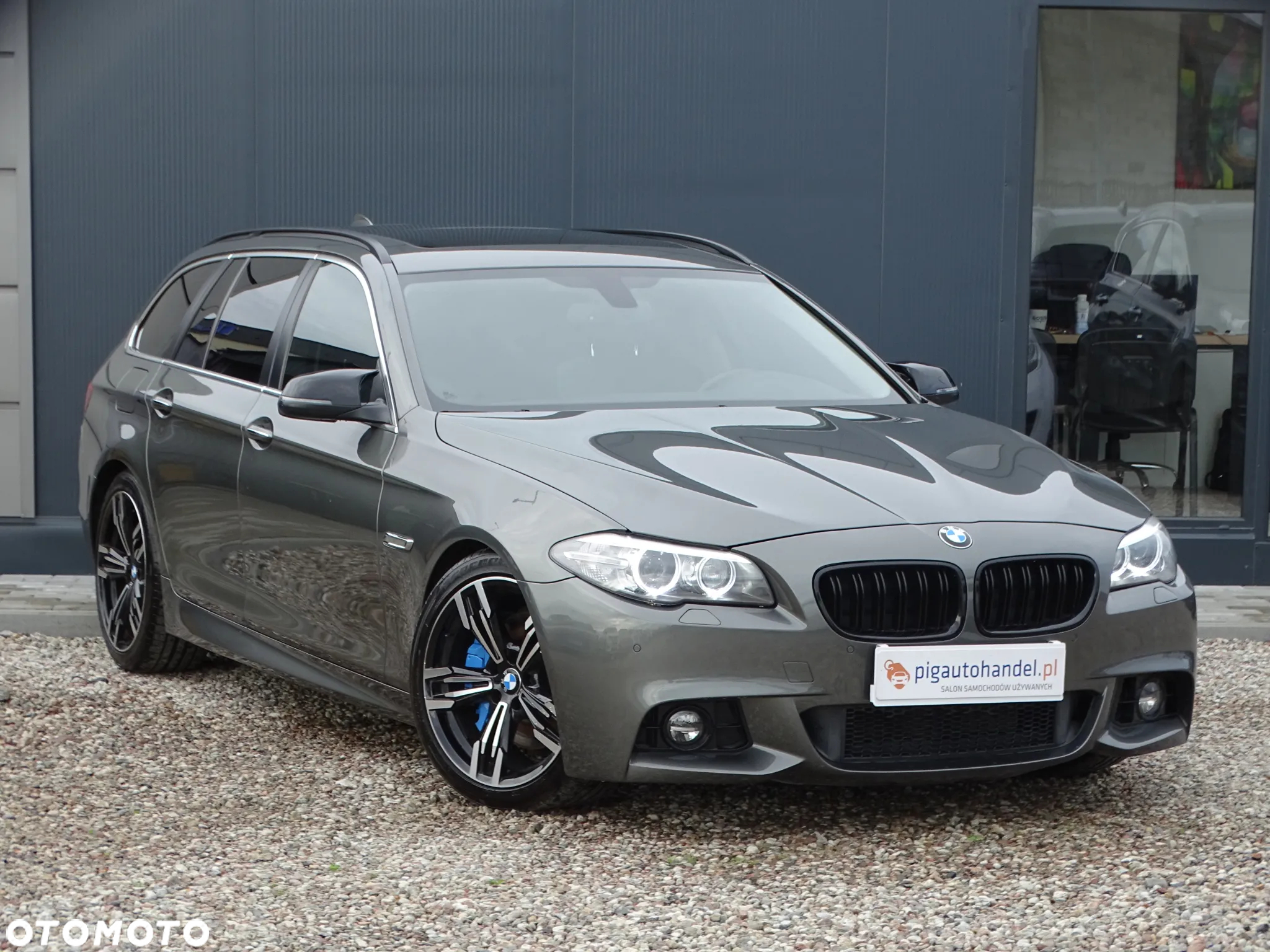 BMW Seria 5 530d xDrive Touring Sport-Aut - 10