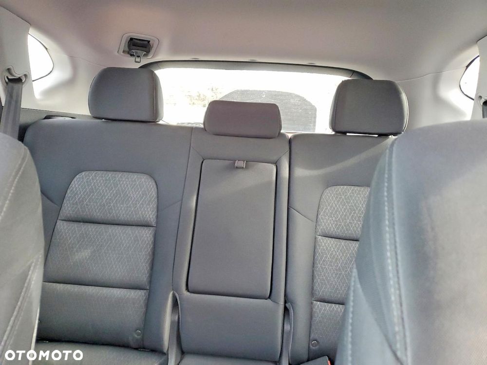 Hyundai Tucson 1.6 GDi 4WD DCT Premium - 9