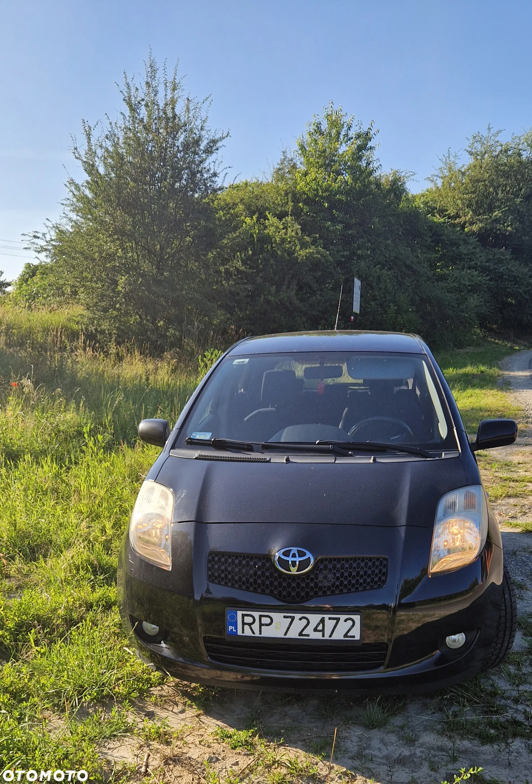 Toyota Yaris - 12