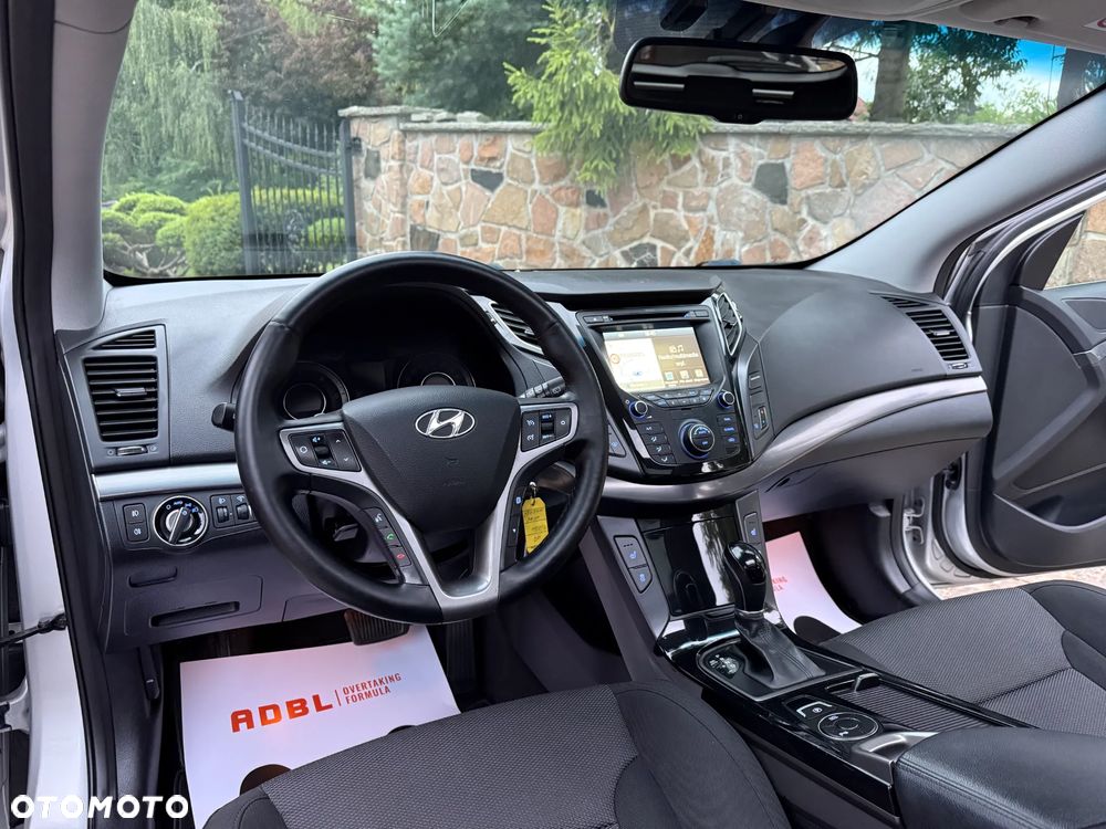 Hyundai i40 Kombi blue 1.7 CRDi DCT Premium - 7