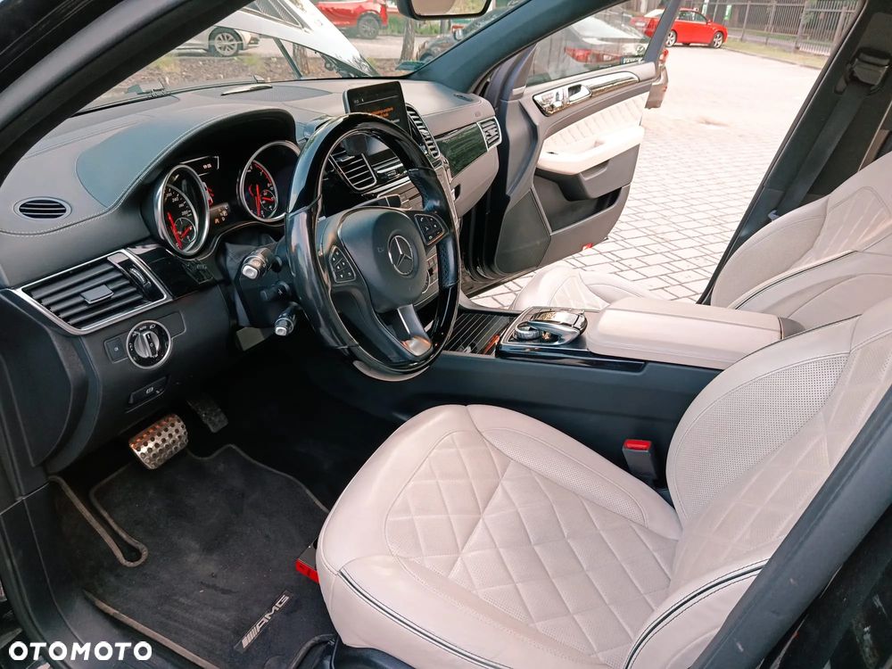 Mercedes-Benz GLE AMG 43 4-Matic - 19