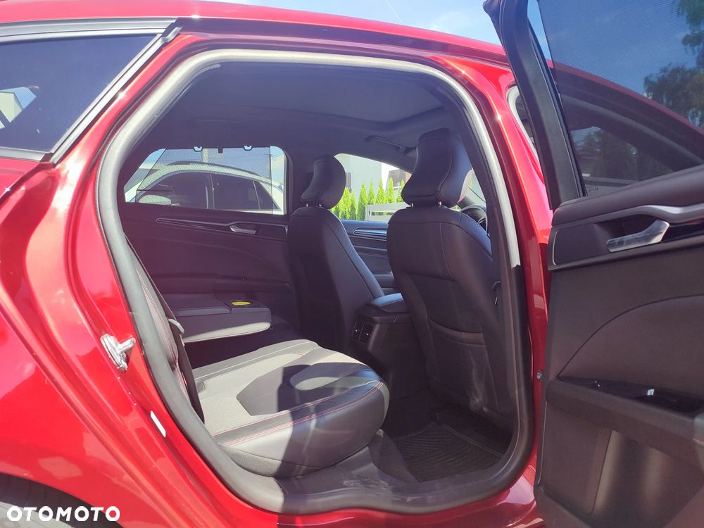 Ford Mondeo 1.5 EcoBoost ST-Line - 1