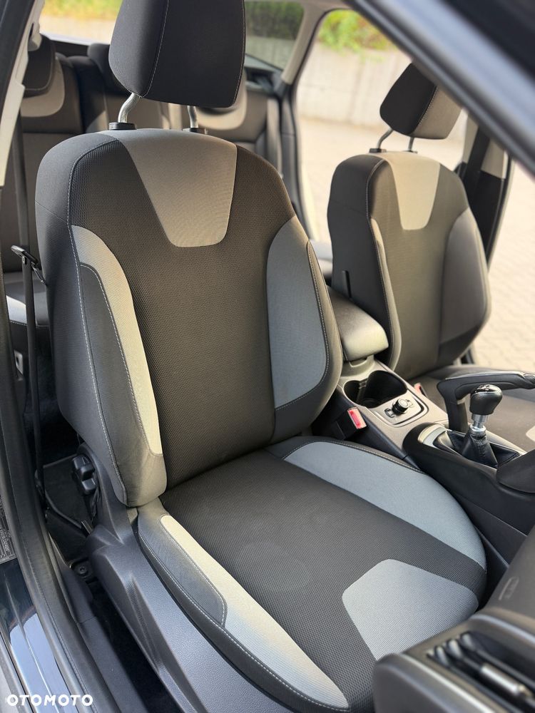 Ford Focus 1.6 EcoBoost Gold X (Edition) - 24