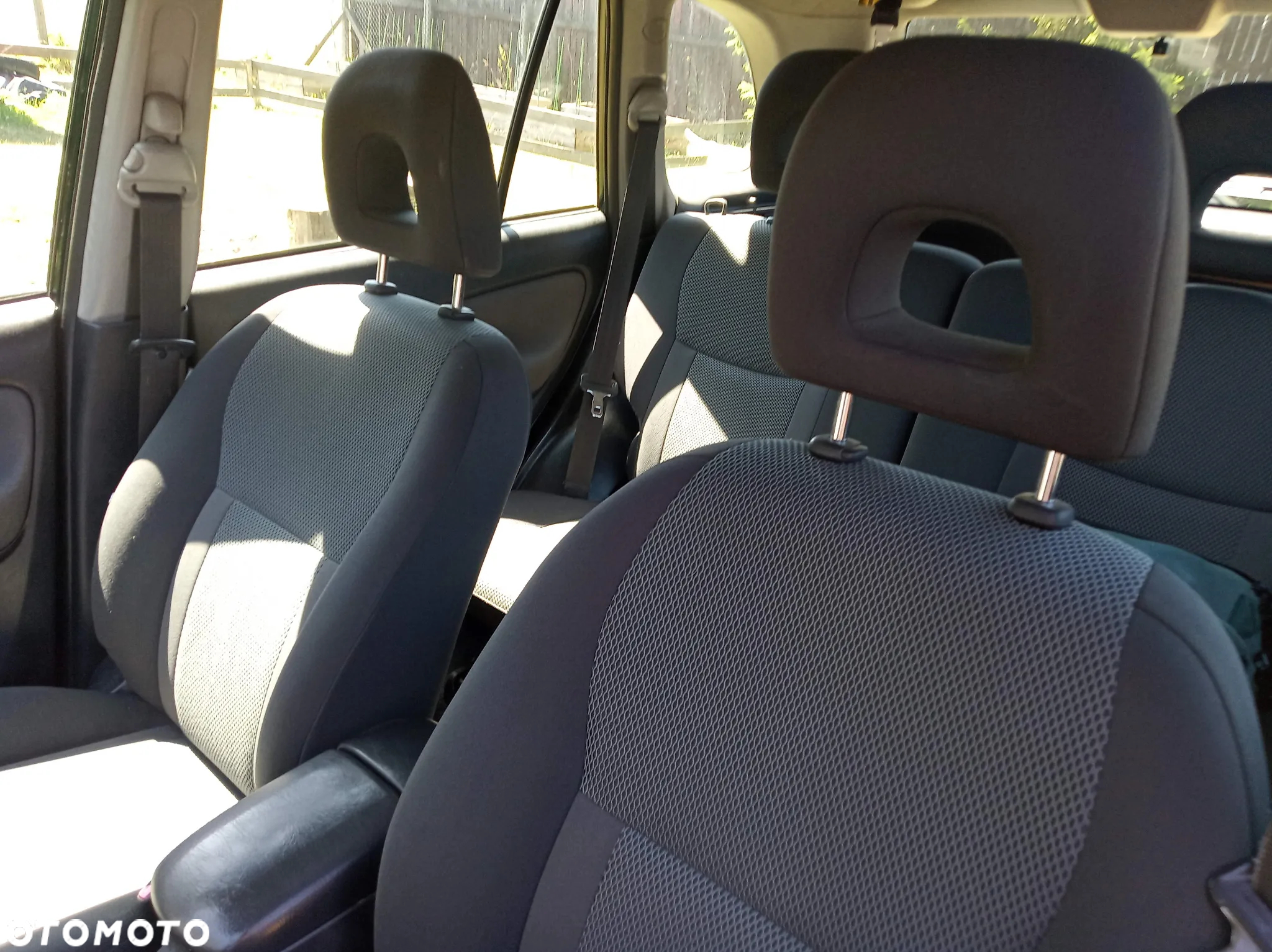 Toyota RAV4 1.8 VVT-i Terra 2WD - 5