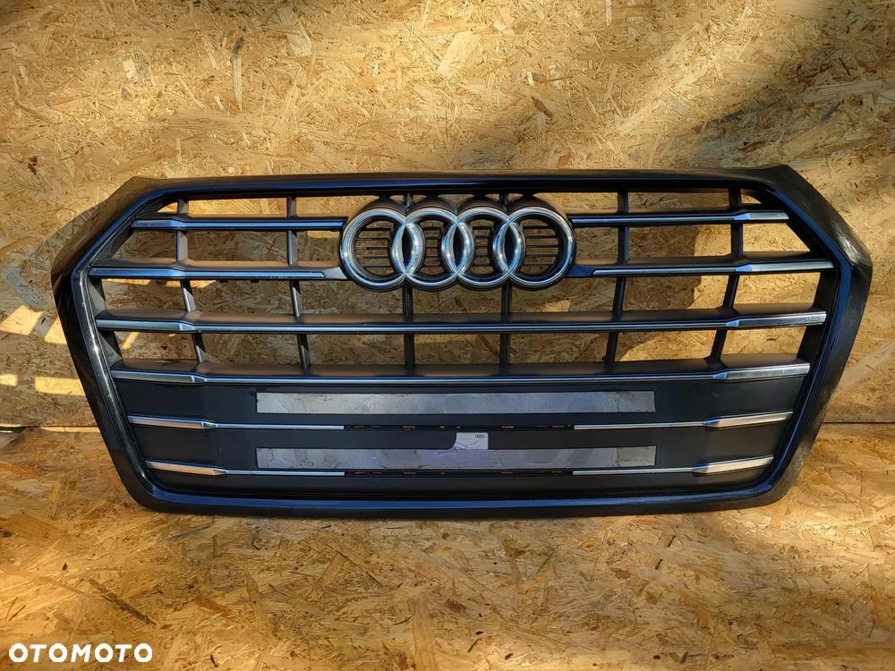 AUDI Q5 S LINE GRILL/ATRAPA CHŁODNICY 80A853651C - 2