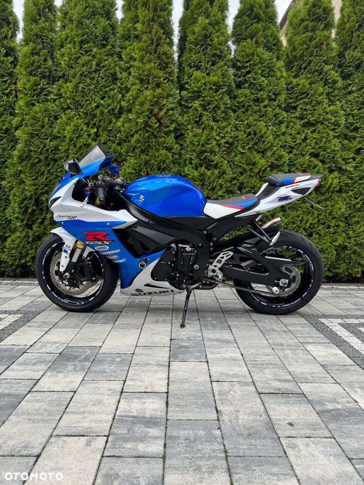 Suzuki GSX-R - 2