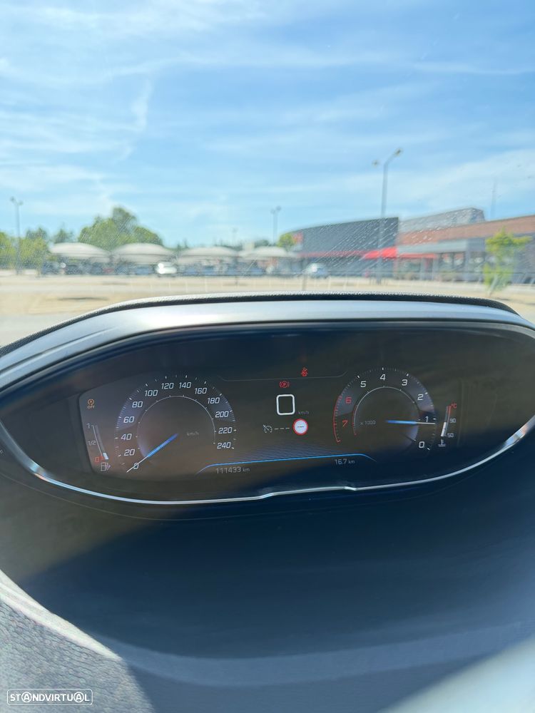 Peugeot 3008 PureTech 130 Stop & Start GPF Active Business-Pack - 9