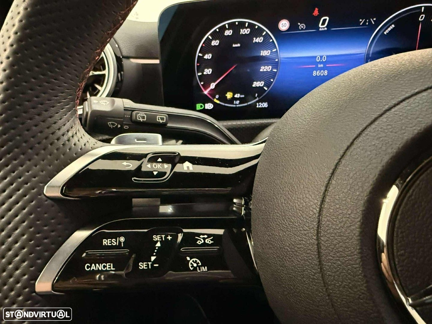 Mercedes-Benz A 250 e - 16