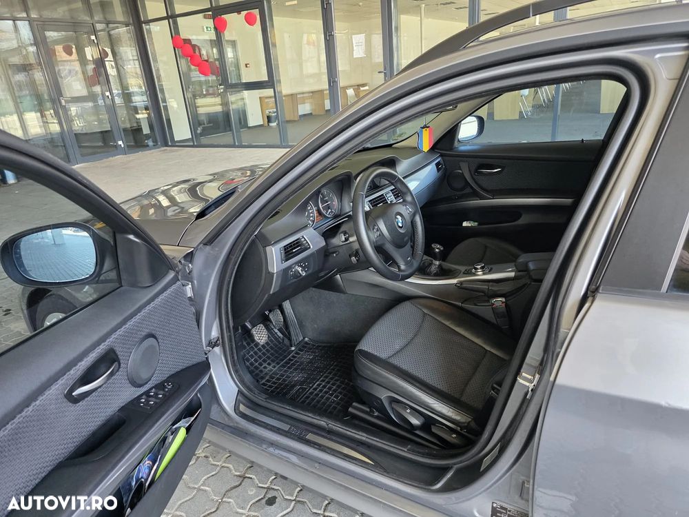 BMW Seria 3 318d DPF Edition Sport - 18