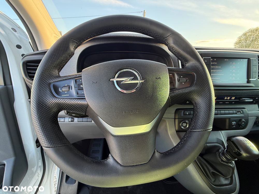 Opel Vivaro/L2/2.0 diesel 150KM/Manual/Klima/HeadUp/Kamera/Navi/PDC/Full opcja - 15