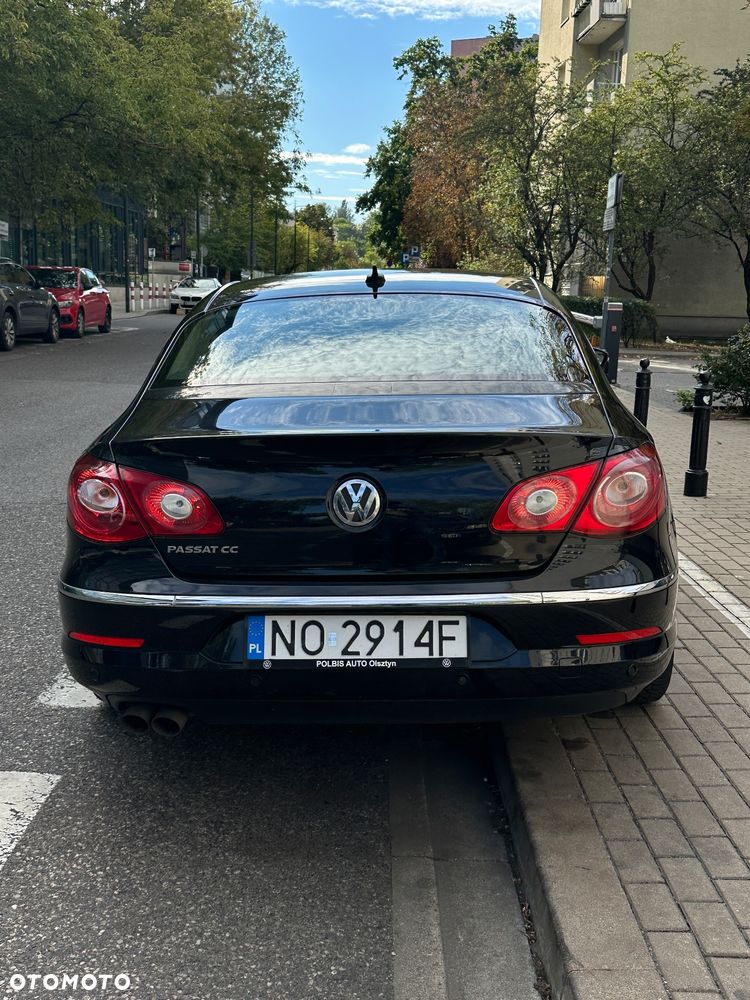 Volkswagen Passat - 5
