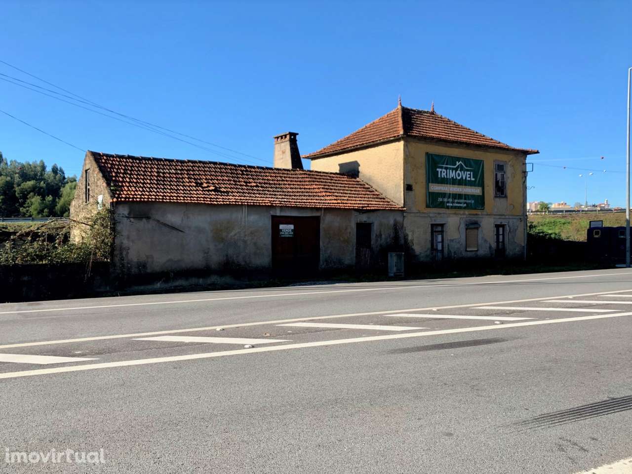 Moradia para restaurar na Avenida da Liberdade - Grande imagem: 2/24