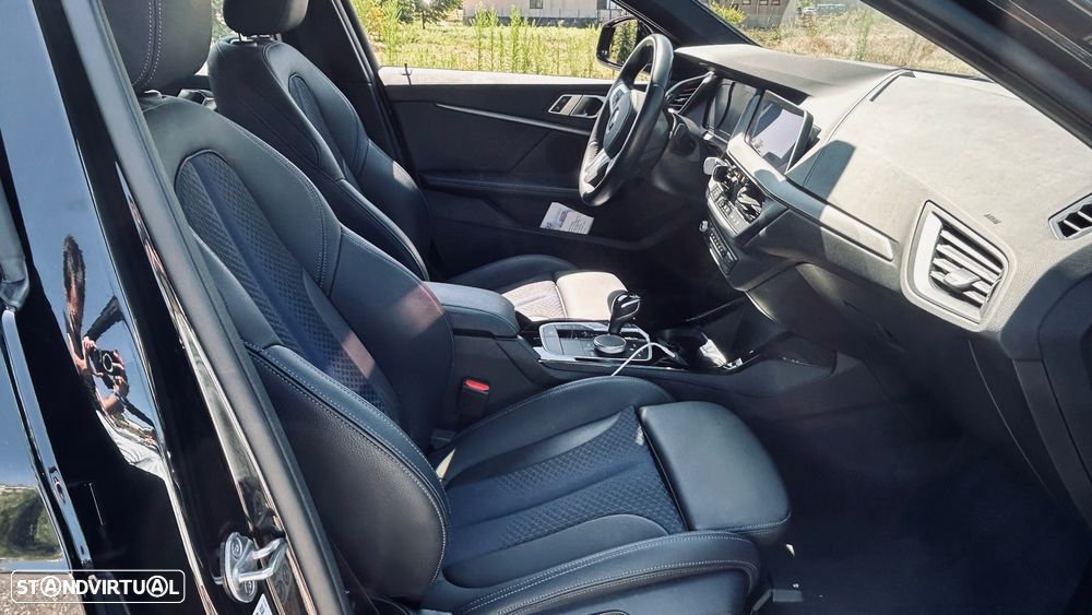 BMW 118 i Pack Desportivo M Auto - 9