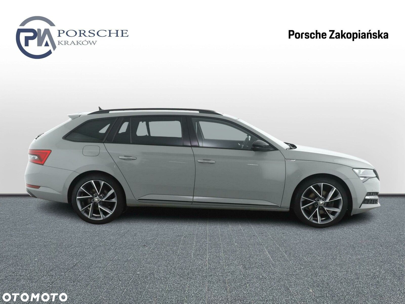 Skoda Superb 2.0 TDI SCR 4x4 Sportline DSG - 6