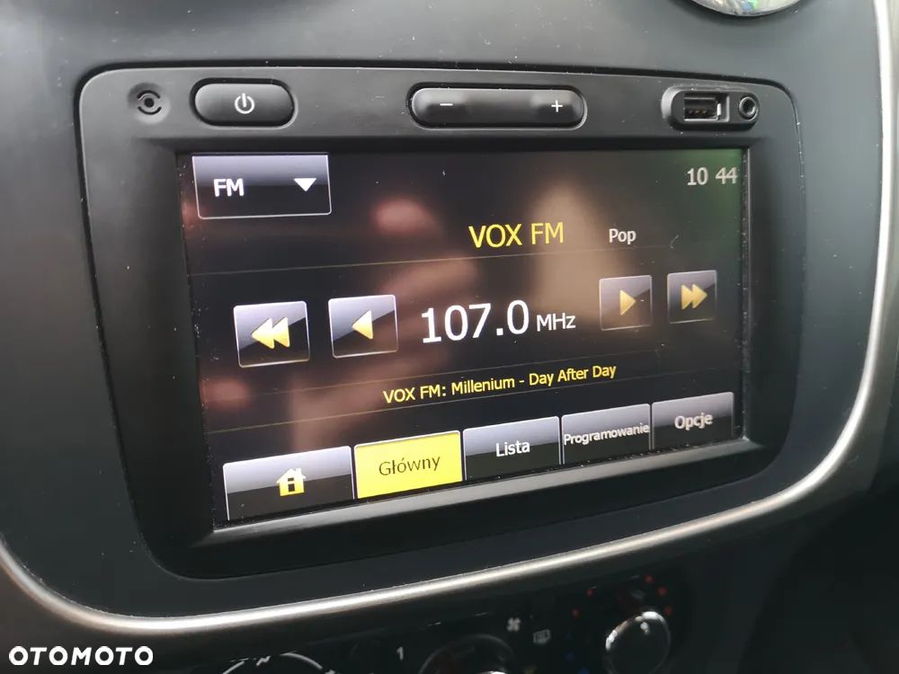 Dacia Sandero 0.9 TCe SL Celebration - 18