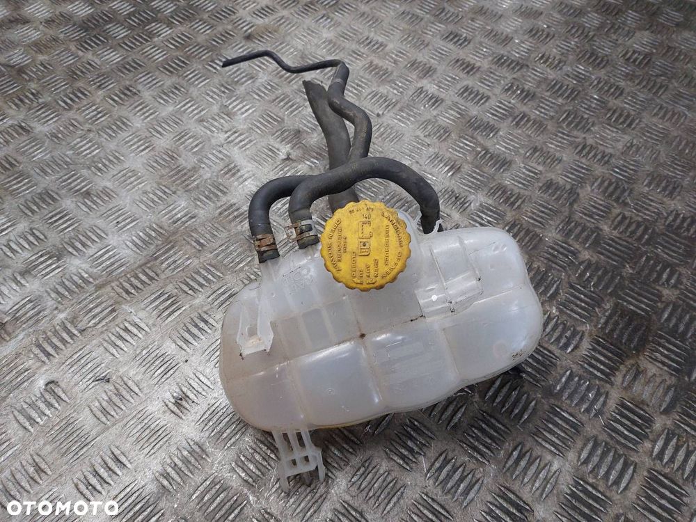 ZBIORNICZEK WYRÓWNAWCZY OPEL MERIVA A 1.6 16V - 1