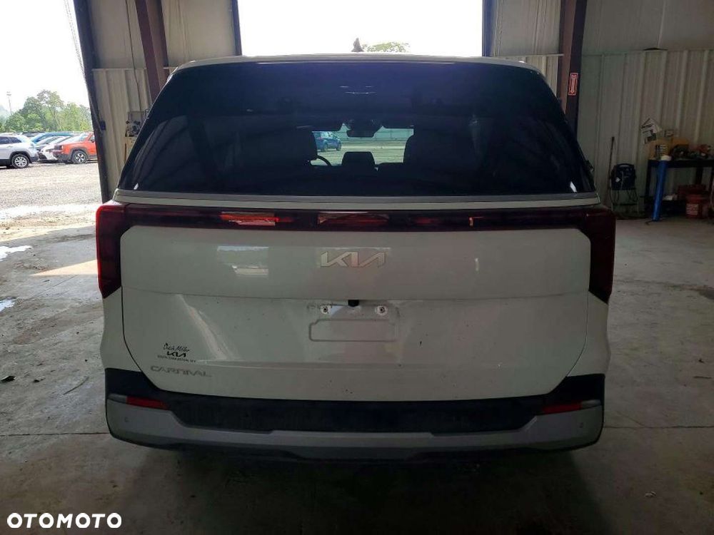 Kia Carnival 2026 photo 3