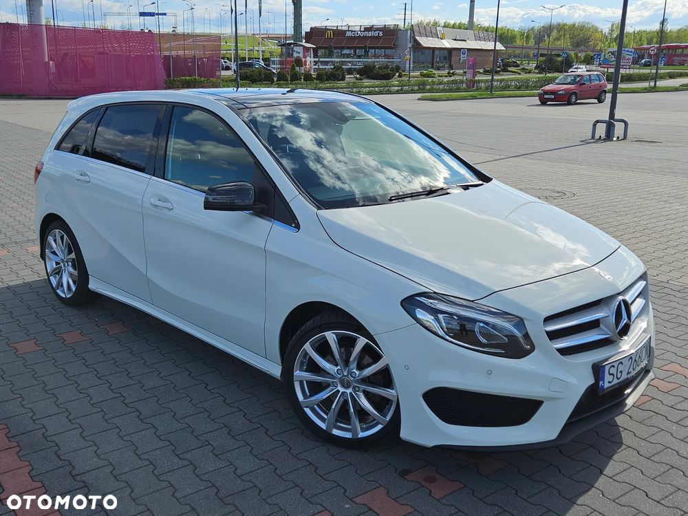 Mercedes-Benz B-Class 2015 photo 4