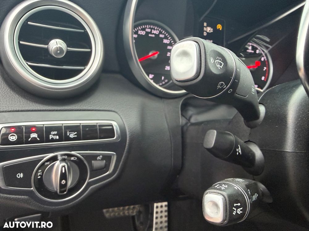 Mercedes-Benz C 400 4Matic T 7G-TRONIC AMG Line - 20