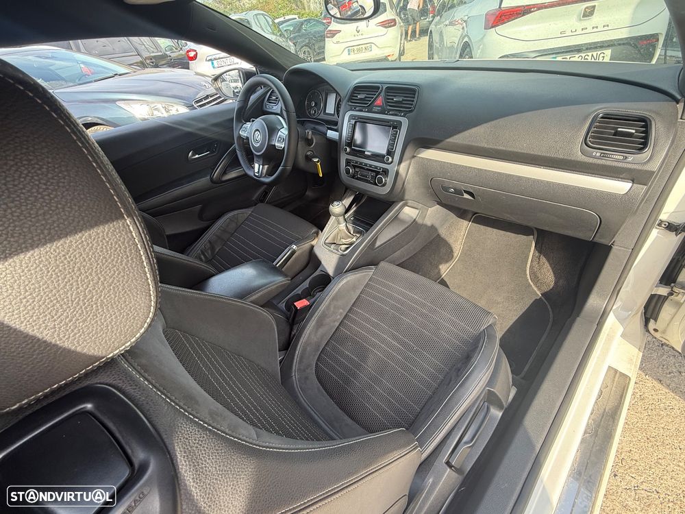 VW Scirocco 2.0 TDI Sport - 34