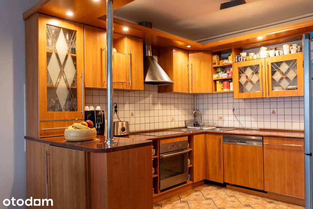 90 m² komfortu i światła – 4-pokoje na Złotej