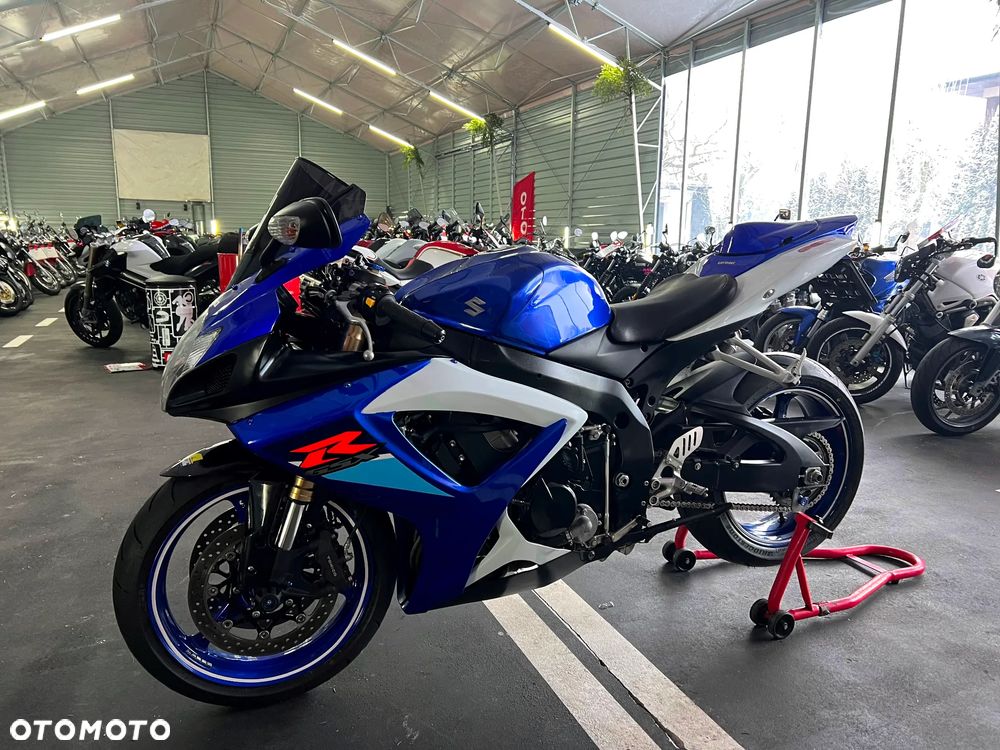 Suzuki GSX-R - 19