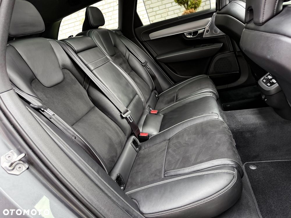 Volvo V90 D5 AWD Geartronic R Design - 35