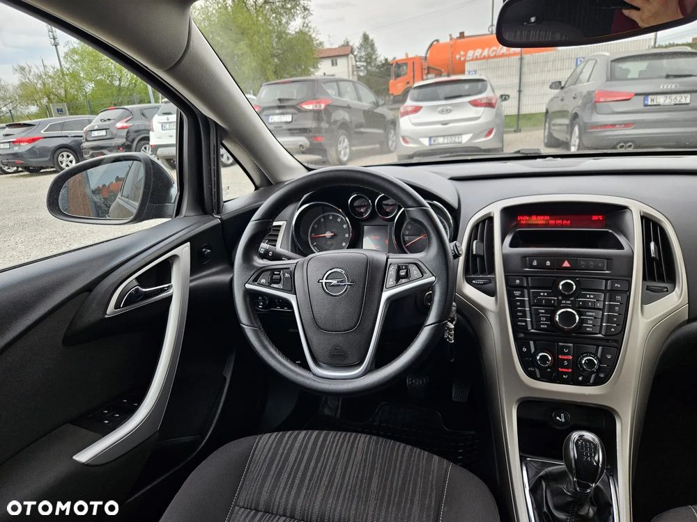 Opel Astra 1.4 Turbo Edition - 21