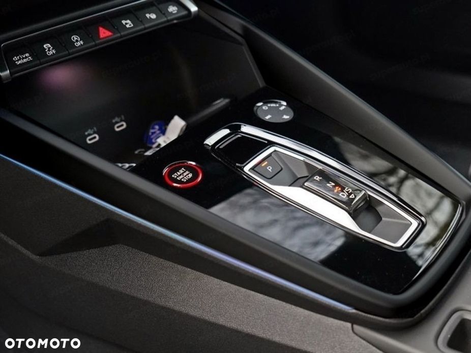 Audi RS3 Limousine TFSI Quattro S tronic - 15