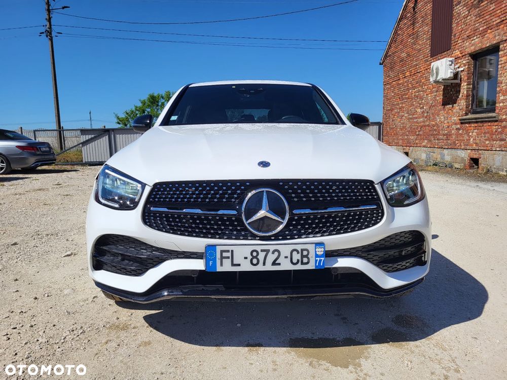 Mercedes-Benz GLC 220 d 4Matic 9G-TRONIC AMG Line Plus - 4
