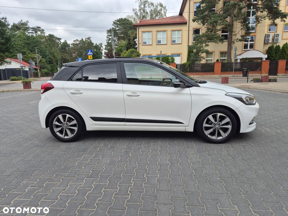 Hyundai i20 - 22