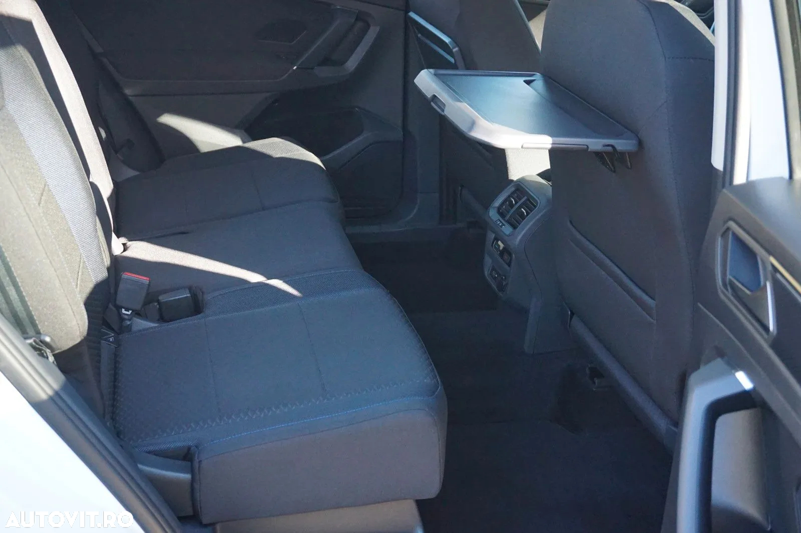 Volkswagen Tiguan 2.0 TDI 4Mot DSG Highline - 9
