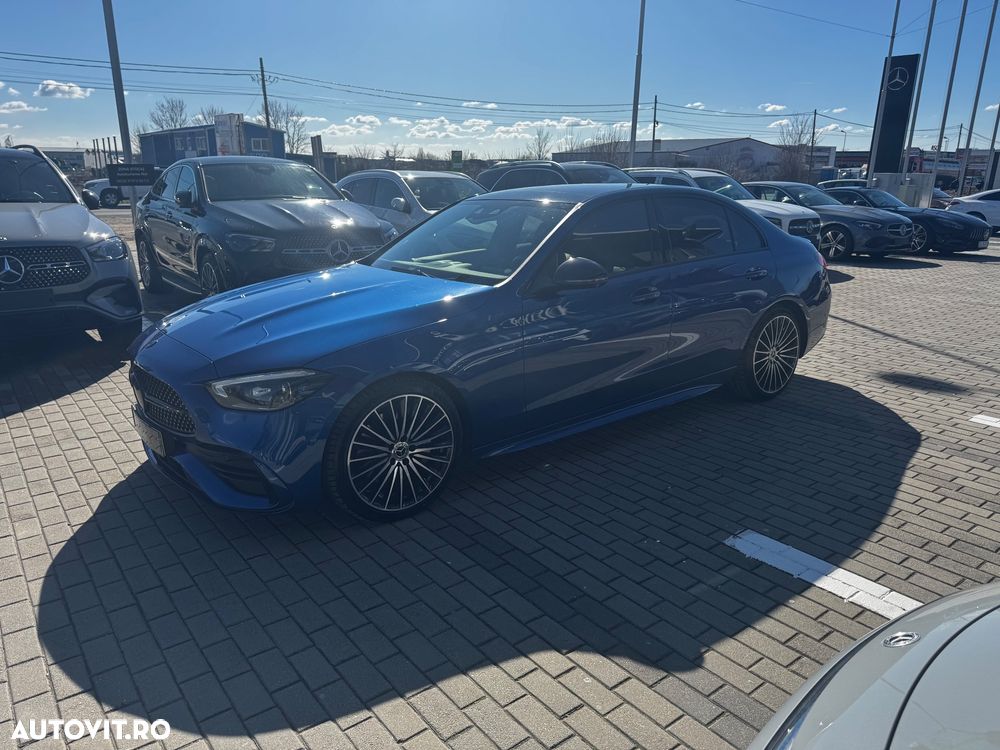 Mercedes-Benz C 300 4Matic 9G-TRONIC AMG Line - 2