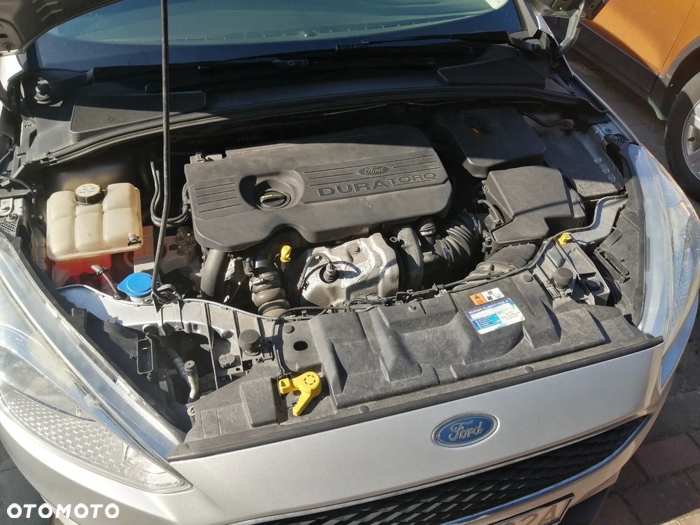 Ford Focus 1.5 TDCi Trend - 6