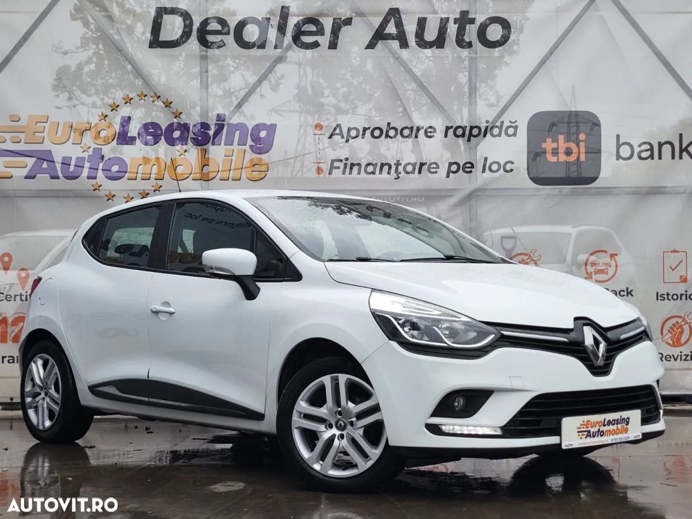 Renault Clio - 1