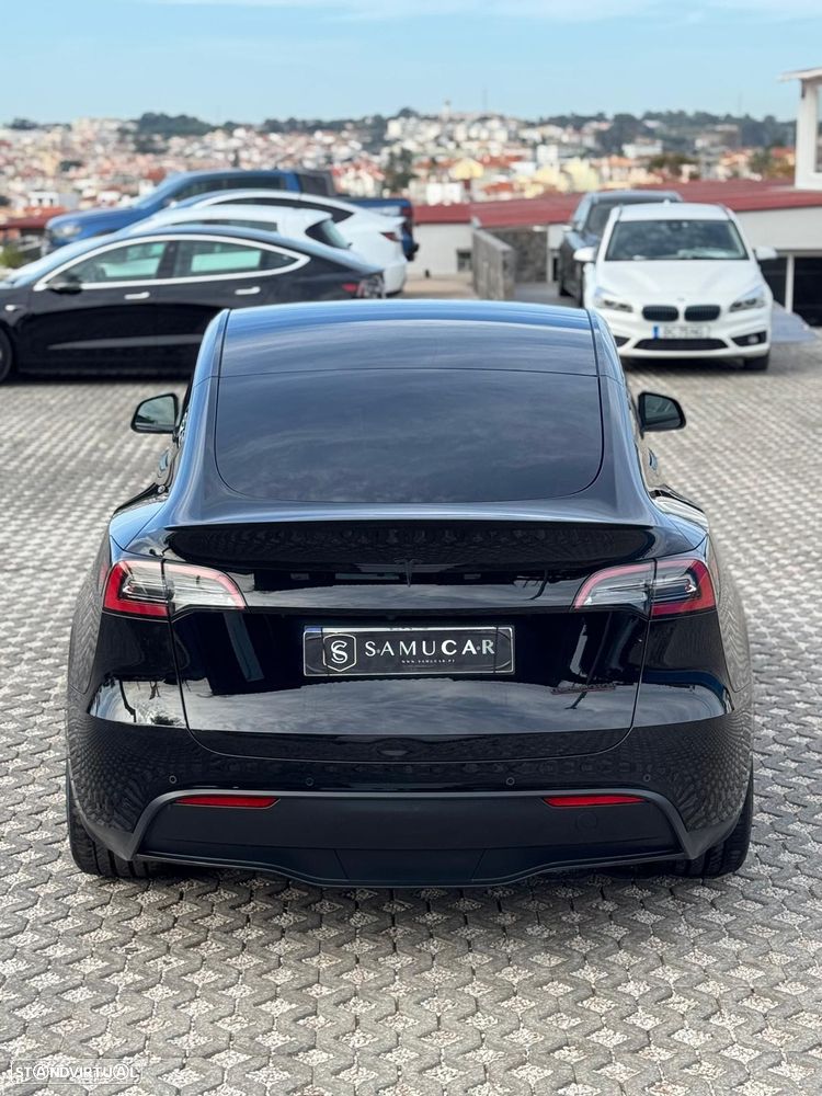 Tesla Model Y Performance Dual Motor AWD - 7