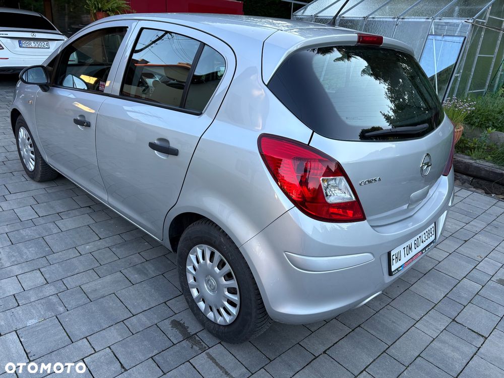 Opel Corsa - 18