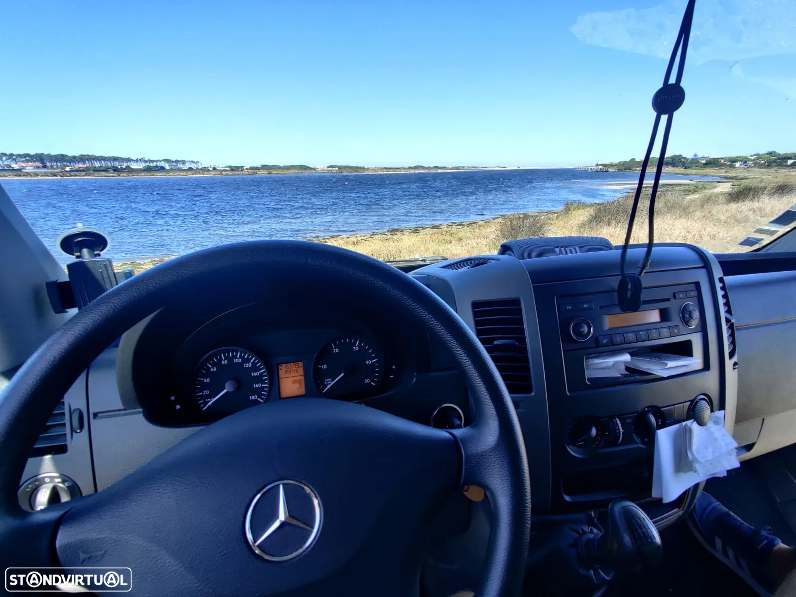 Mercedes-Benz Sprinter 210cdi Campervan - 22
