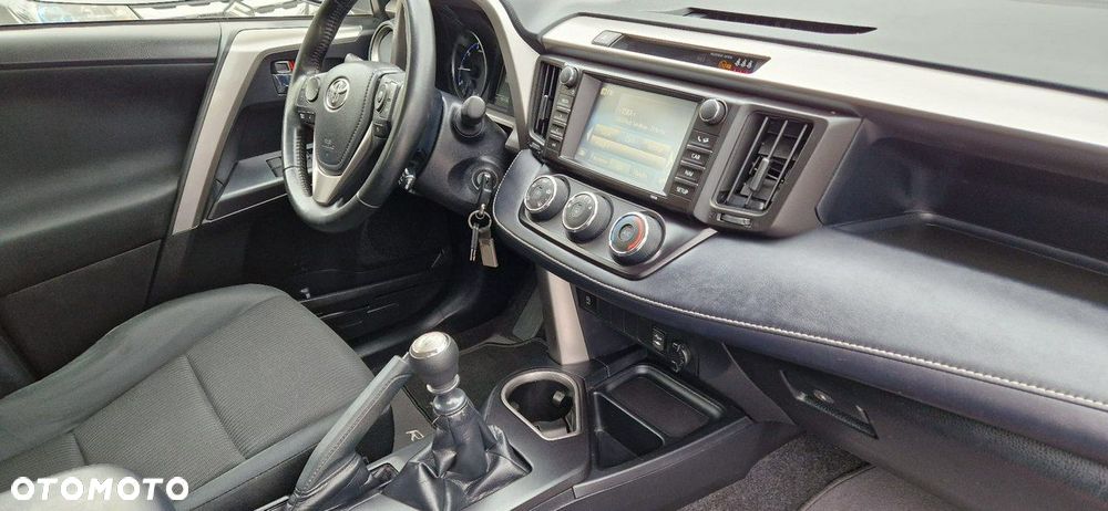 Toyota RAV4 - 21