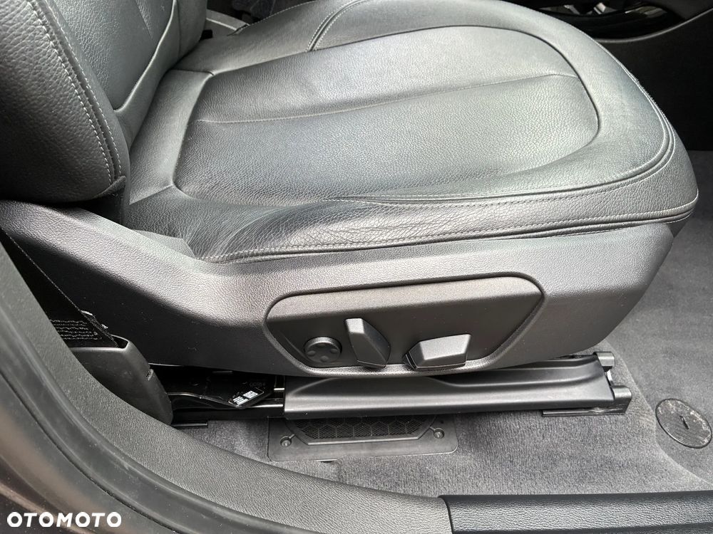 BMW X1 xDrive25i M Sport sport - 23