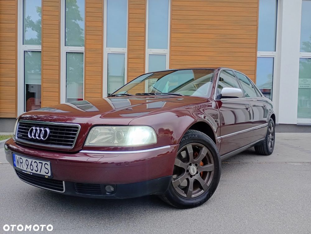 Audi A8 - 1